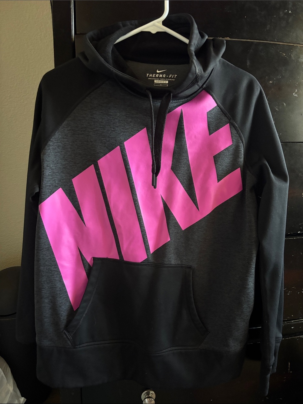 Therma-Fit Nike Black and Bright Pink Pullover Hoodie